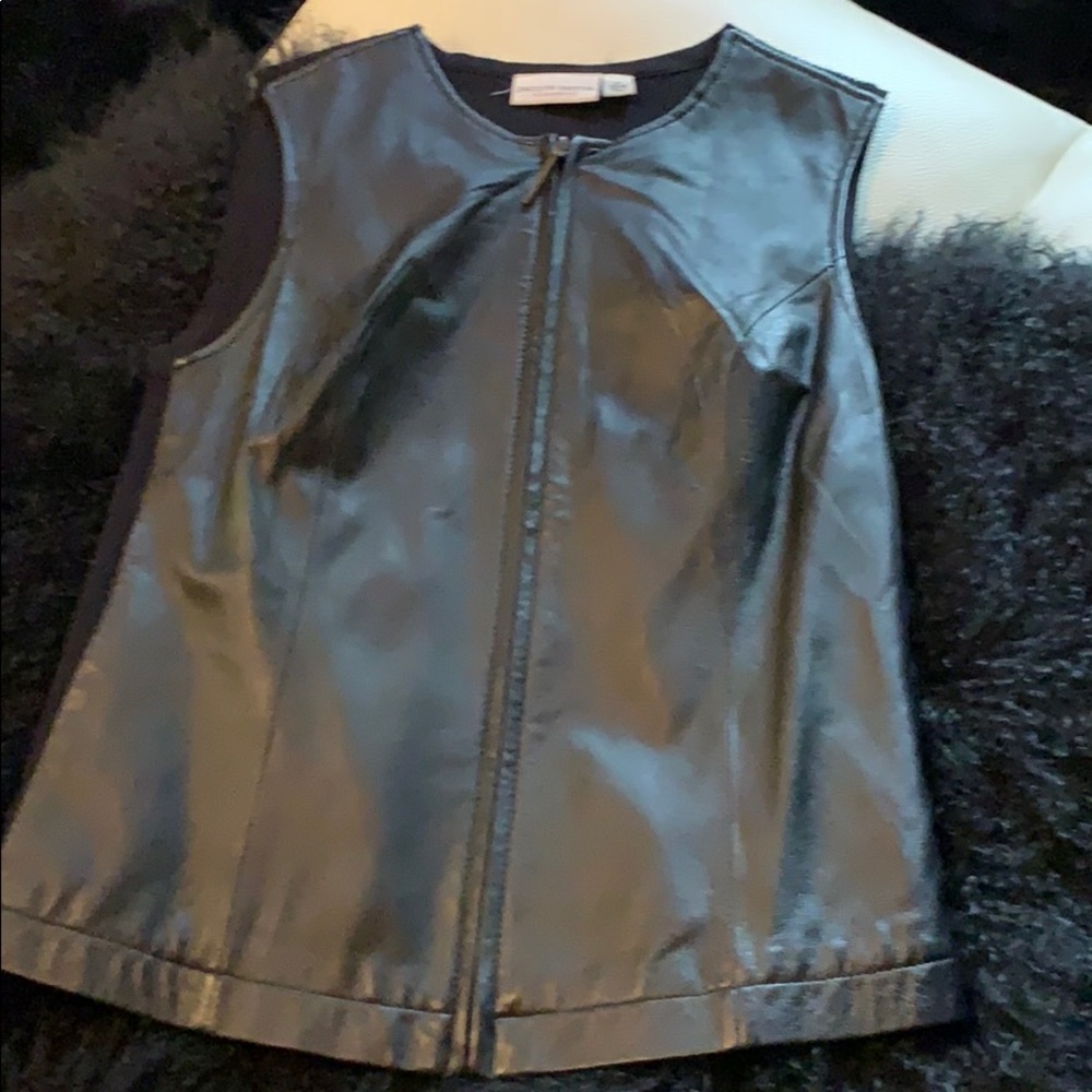 Jacqueline SmithLeather/ sweater vest sz 6 black